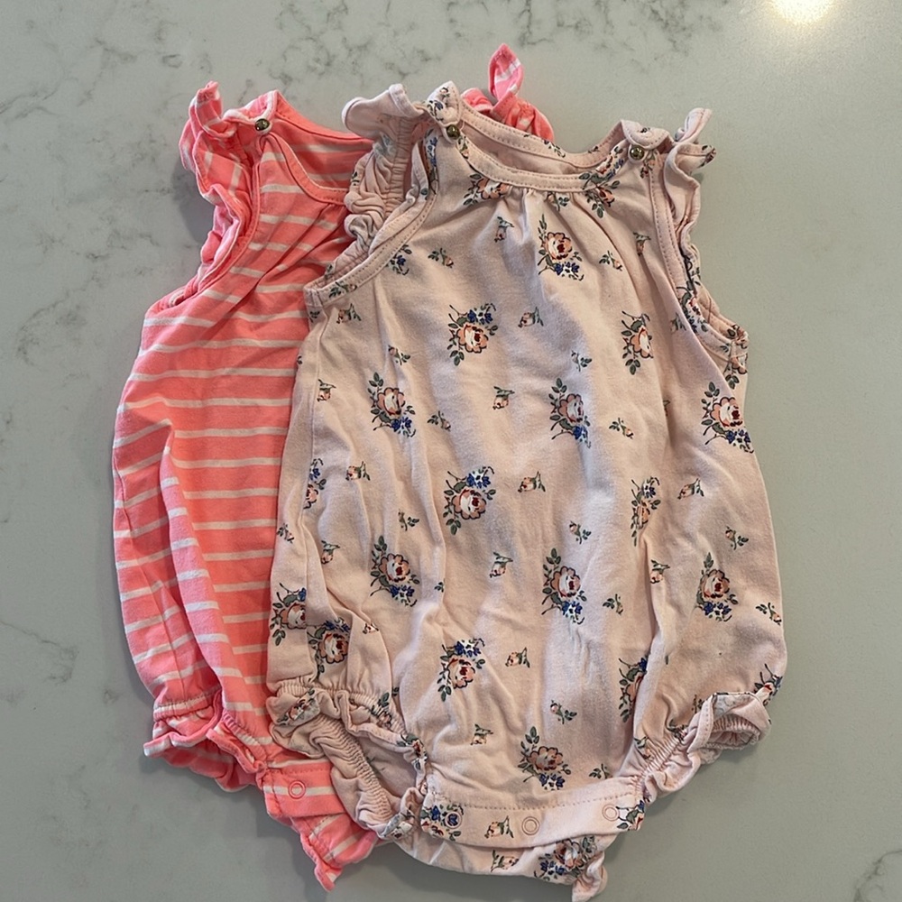 Baby Gap Ruffle Trim Baby Romper Bundle Lot 2 Pieces